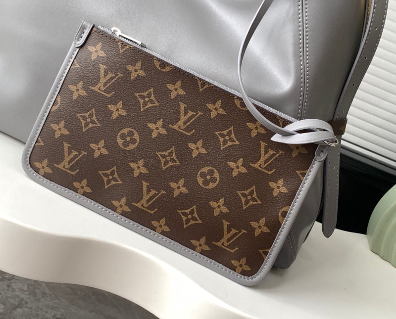 LV Shopping Bags